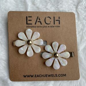 Flower Barrette Set - FABFITFUN